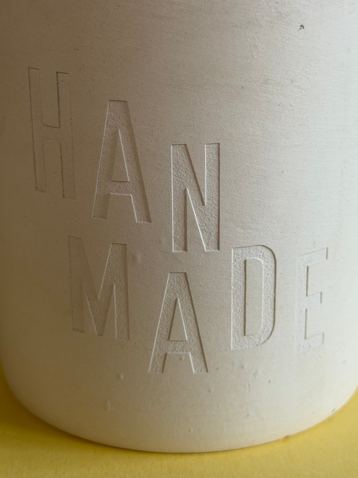 Clean Sheets – Fresh Linen Scented Candle