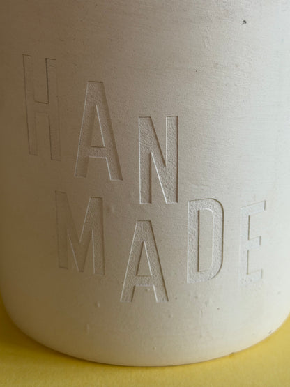 Clean Sheets – Fresh Linen Scented Candle